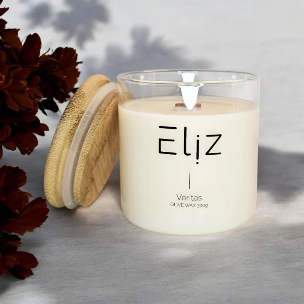 eliz candles and diffuser Veritas candle 300g